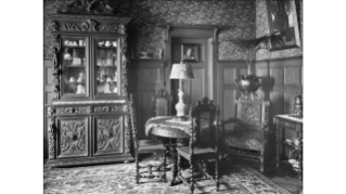 1916, Wohnzimmer in Riesbach