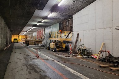 Bauarbeiten im Innern des Hirschwiesentunnels