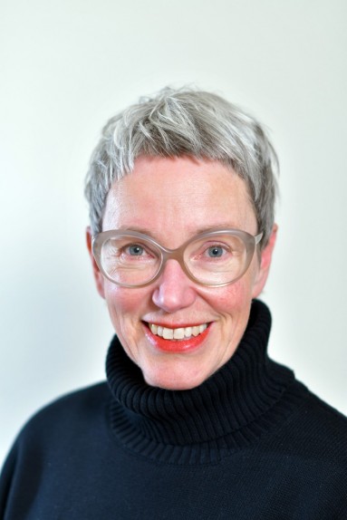 Porträt Ulrike Huwer Ulrike Huwer, Direktorin Dienstabteilung Verkehr, schaut freundlich in die Kamera.