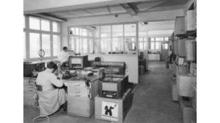 1953, Philips-Werkstatt an der Grubenstrasse 38 in Wiedikon