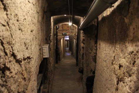 Enge Gasse, ein sogenannter Ehgraben, in der Zürcher Altstadt.