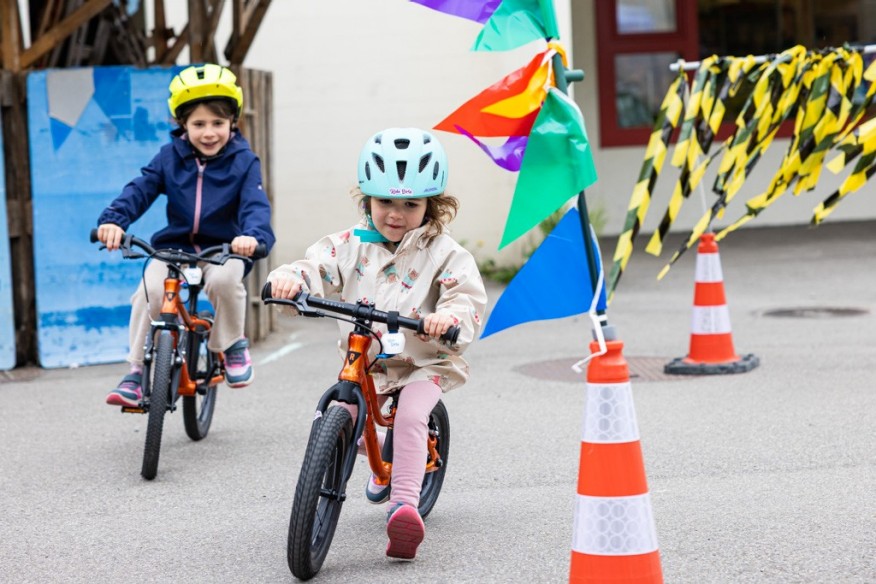 25-gleichstellung-bewegt-zuerich-atleta-biken