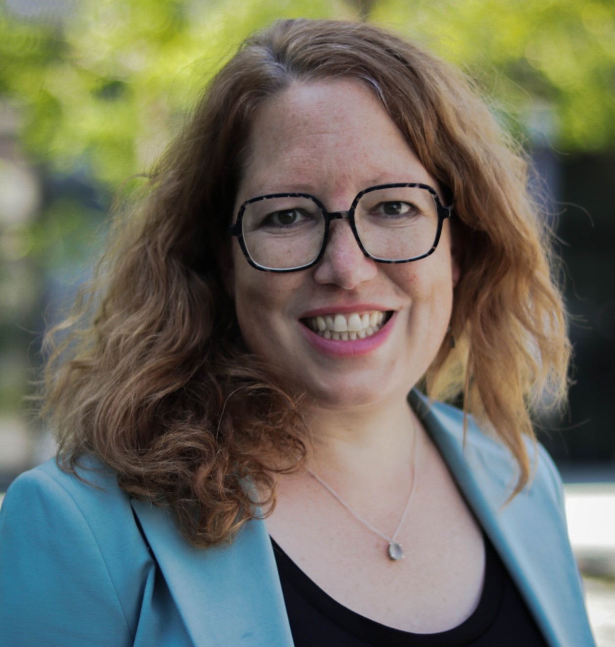 Portrait von Nadine Jäger, Projektleiterin, OIZ