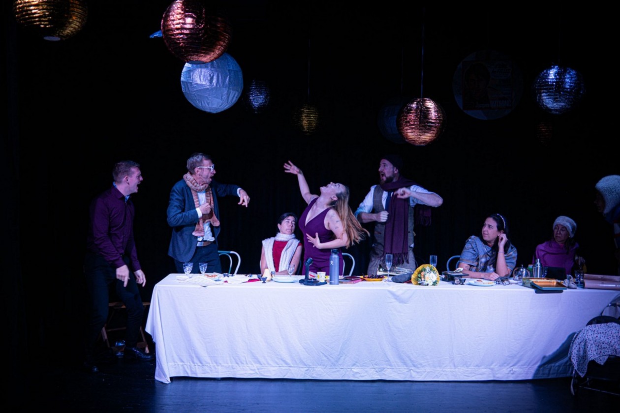 Theater-E2