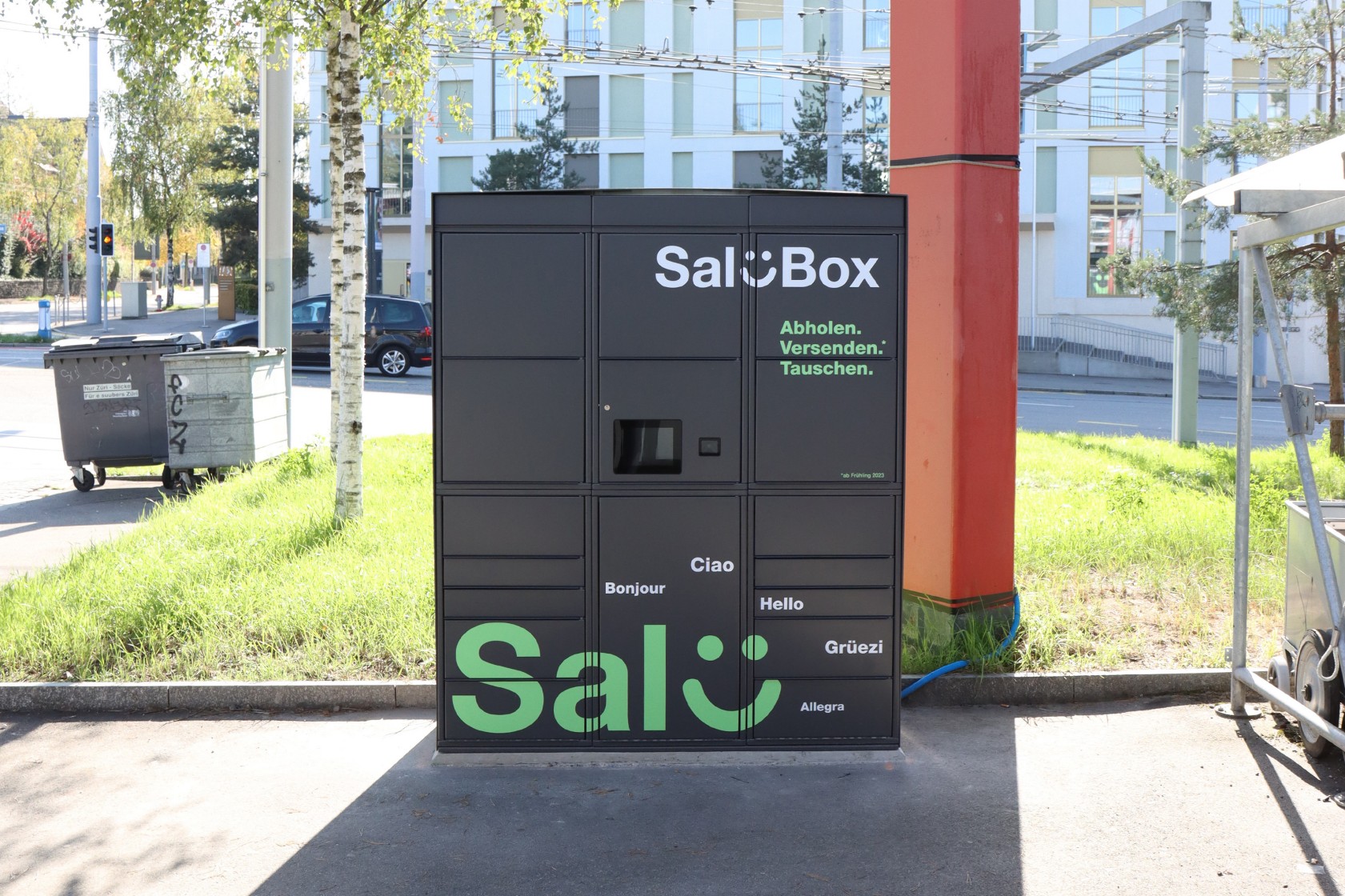 Graue Salübox steht auf dem Bucheggplatz
