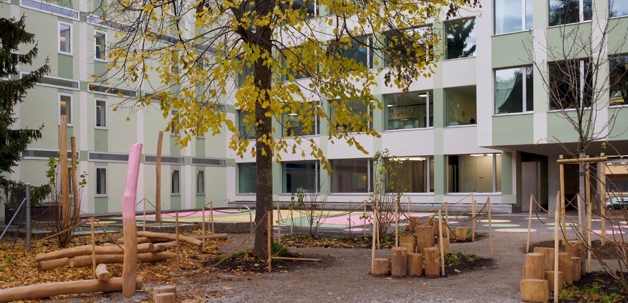 Hitzeminderungsmassnahmen Schulanlage Gerechtigkeitsstrasse