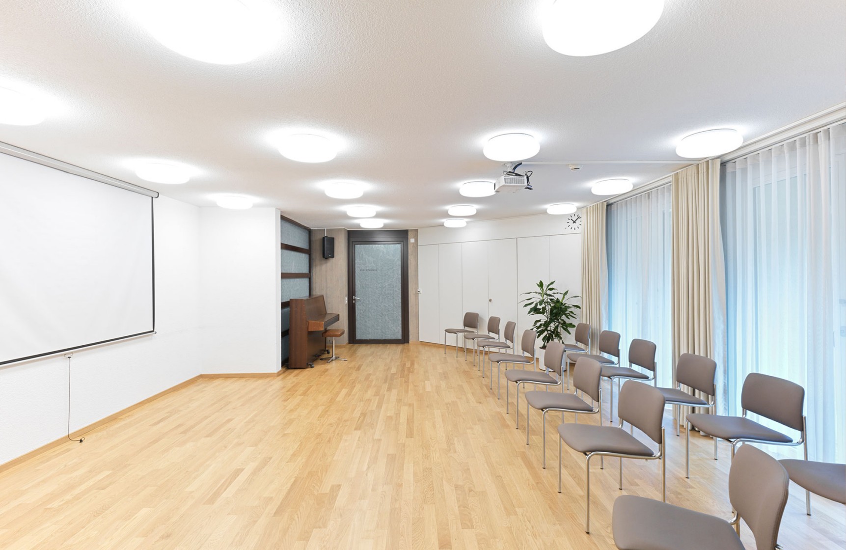Sitzungszimmer im Gesundheitszentrum für das Alter Langgrüt