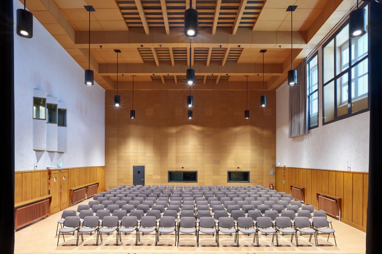 Studio 2