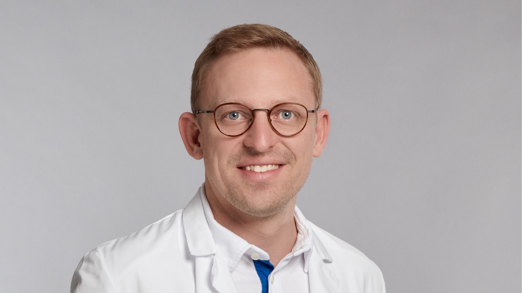 Dr. med. Lukas Bühlmann