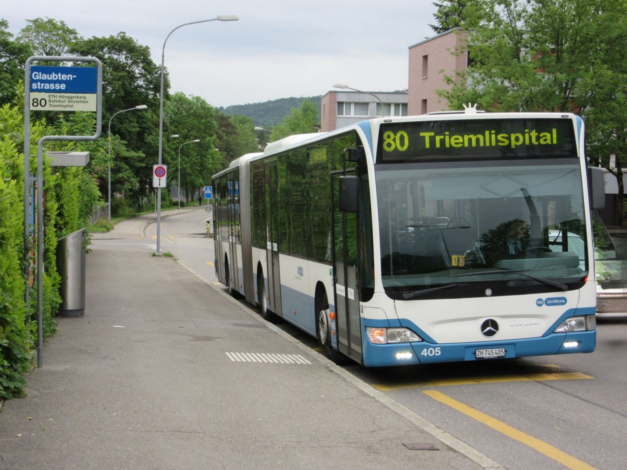 Mercedes Citaro Gelenkbus