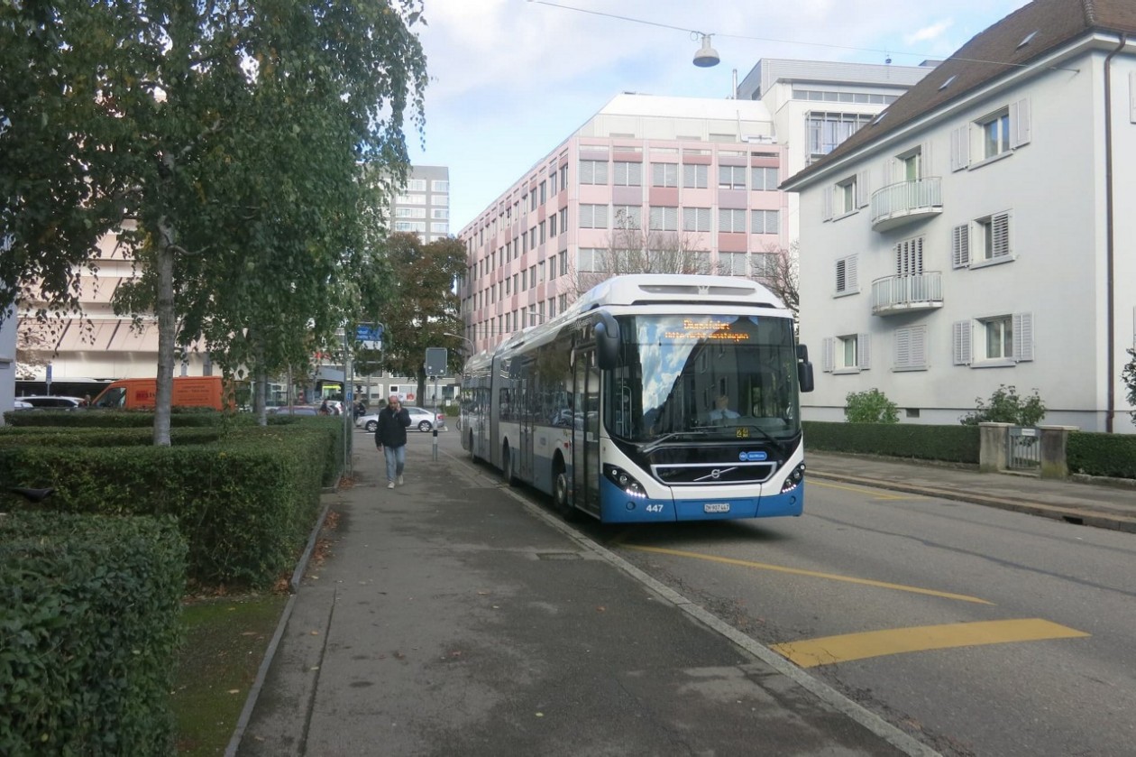 Volvo 7900 LAH Gelenkbus 