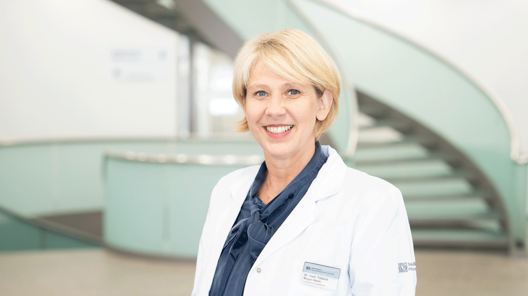  Dr. med. Tatjana Meyer-Heim, Chefärztin und ärztliche Direktorin der Gesundheitszentren für das Alter