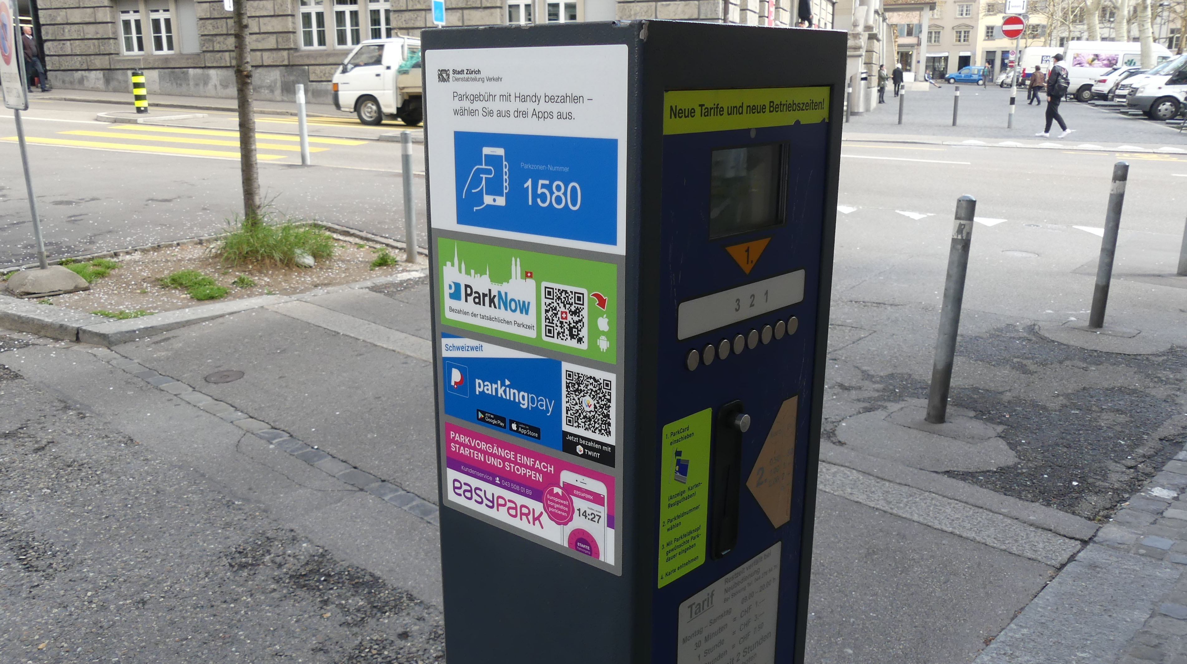 Parkieren mit App statt mit Kleingeld - Stadt Zürich