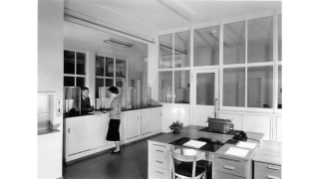 1958, Büros der Fortuna Versicherungs-Gesellschaft an der Freigutstrasse 12