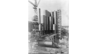 1936, Montage der Siloanlage der Brauerei Löwenbräu im Industriequartier