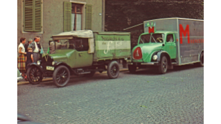 1953, Migros-Verkaufswagen in Altstetten (Quelle: MGB-Archiv, MGB_Dok_Fo_128316)