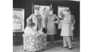 1922, Modeaufnahme des Modehaus Burger-Kehl (heute PKZ) im Kunstsalon Wolfensberger an der Ecke Beder-/Rieterstrasse in der Enge