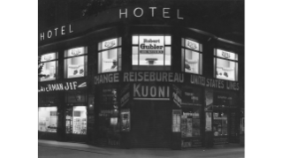 1942, Reisebüro und Auswanderungsagentur Kuoni am Bahnhofplatz