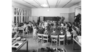 1953, Klassenzimmern in Kindergarten in Oerlikon