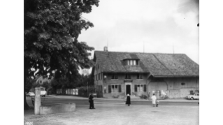 1961, Wohnhaus, Scheune und Restaurant an der Birmensdorferstrasse in Albisrieden