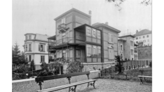 1897, Wohnhaus an der Bürglistrasse in der Enge