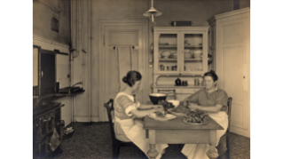 Um 1920, Küche in Zürich Enge