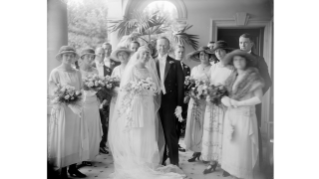 1923, Hochzeitsgesellschaft