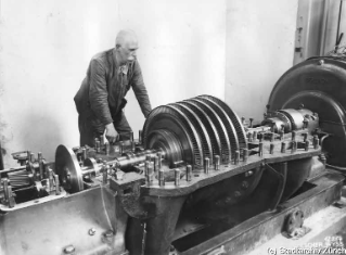 VII.419.:34.1.1.6.2.13.01. Dampfturbine mit Generator AK-Anlage (1939)