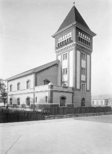 V.G.c.161.:5.8.17.09036. Haupttransformatorenstation Schlachthof in Zürich, Aussenansicht (1909 (ca.))