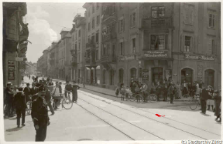 V.E.c.72.:1.2.1.1921.125a. Auto-Motorrad-Kollision, Langstrasse-Schöneggstrasse (1921.06.02)