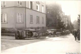 V.E.c.72.:1.2.1.1923.254b. Auto-Unfall, Freiestrasse-Steinwiesstrasse (1923.03.25)