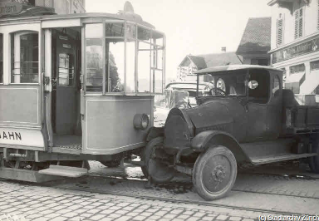 V.E.c.72.:1.2.1.1924.357b. Auto-Tram-Kollision, Sihlfeldstrasse-Badenerstrasse (1924.06.16)