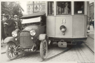 V.E.c.72.:1.2.1.1924.385b. Verkehrsunfall, Theaterstrasse (1924.09.02)