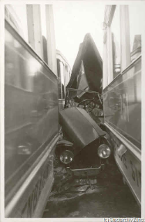 V.E.c.72.:1.2.1.1925.436a. Verkehrsunfall, Seefeldstrasse (1925.03.13)