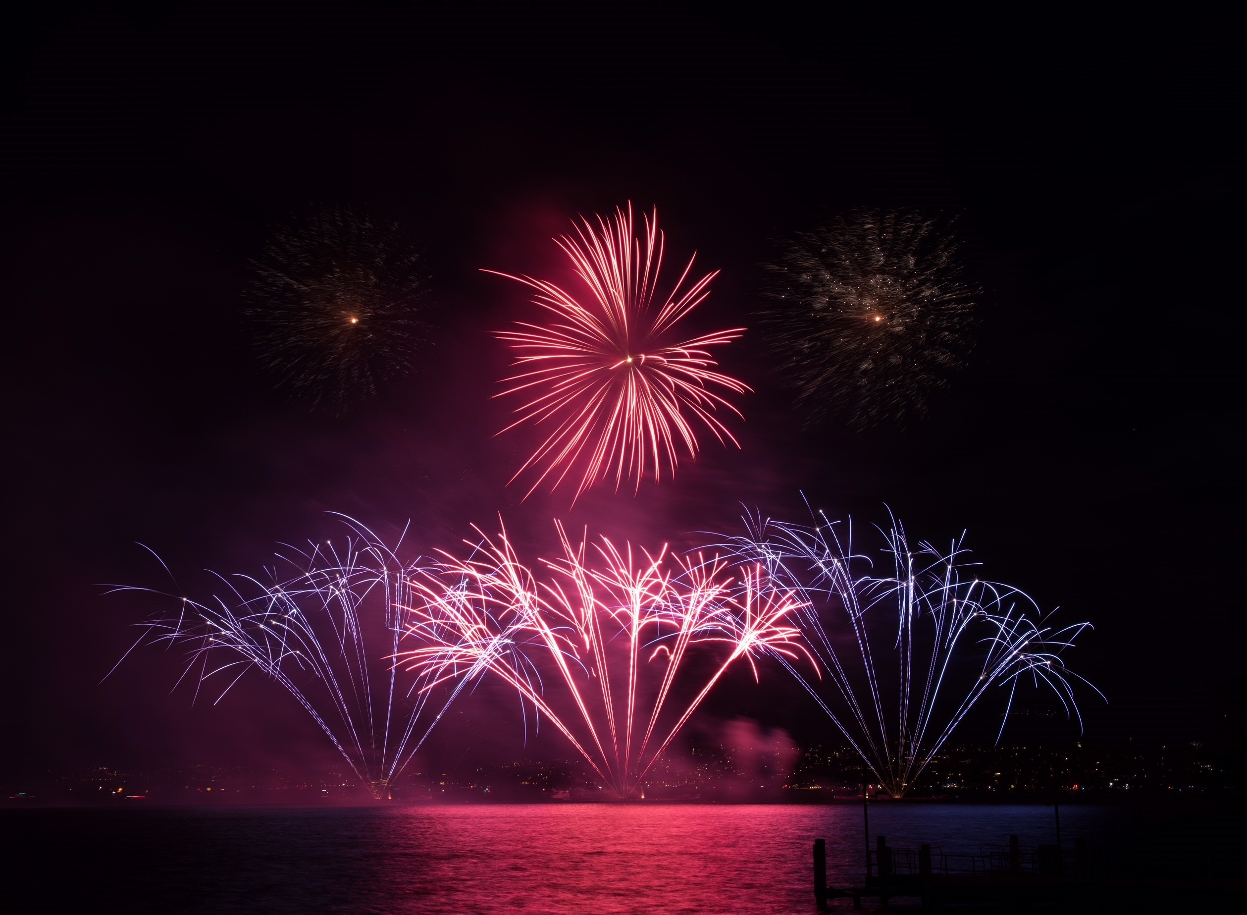 Feuerwerk am Zürichsee