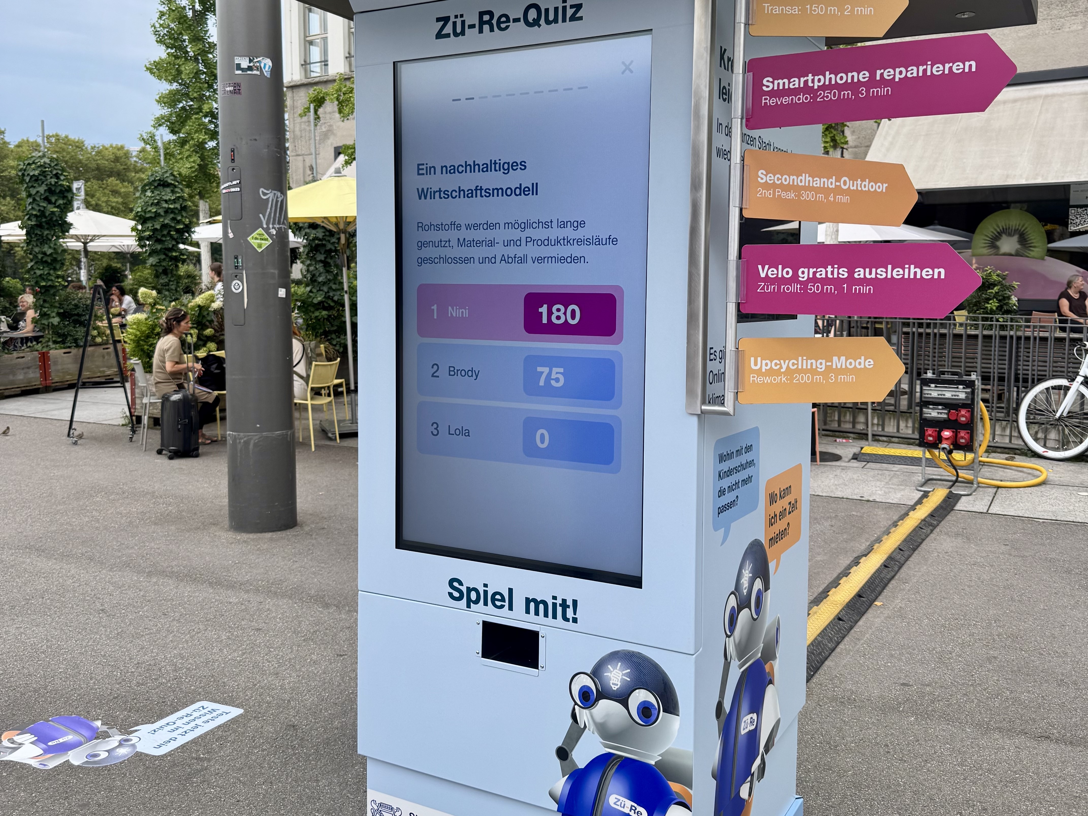 Zü-Re-Quiz mit Fragen zur Kreislaufwirtschaft an der Europaallee