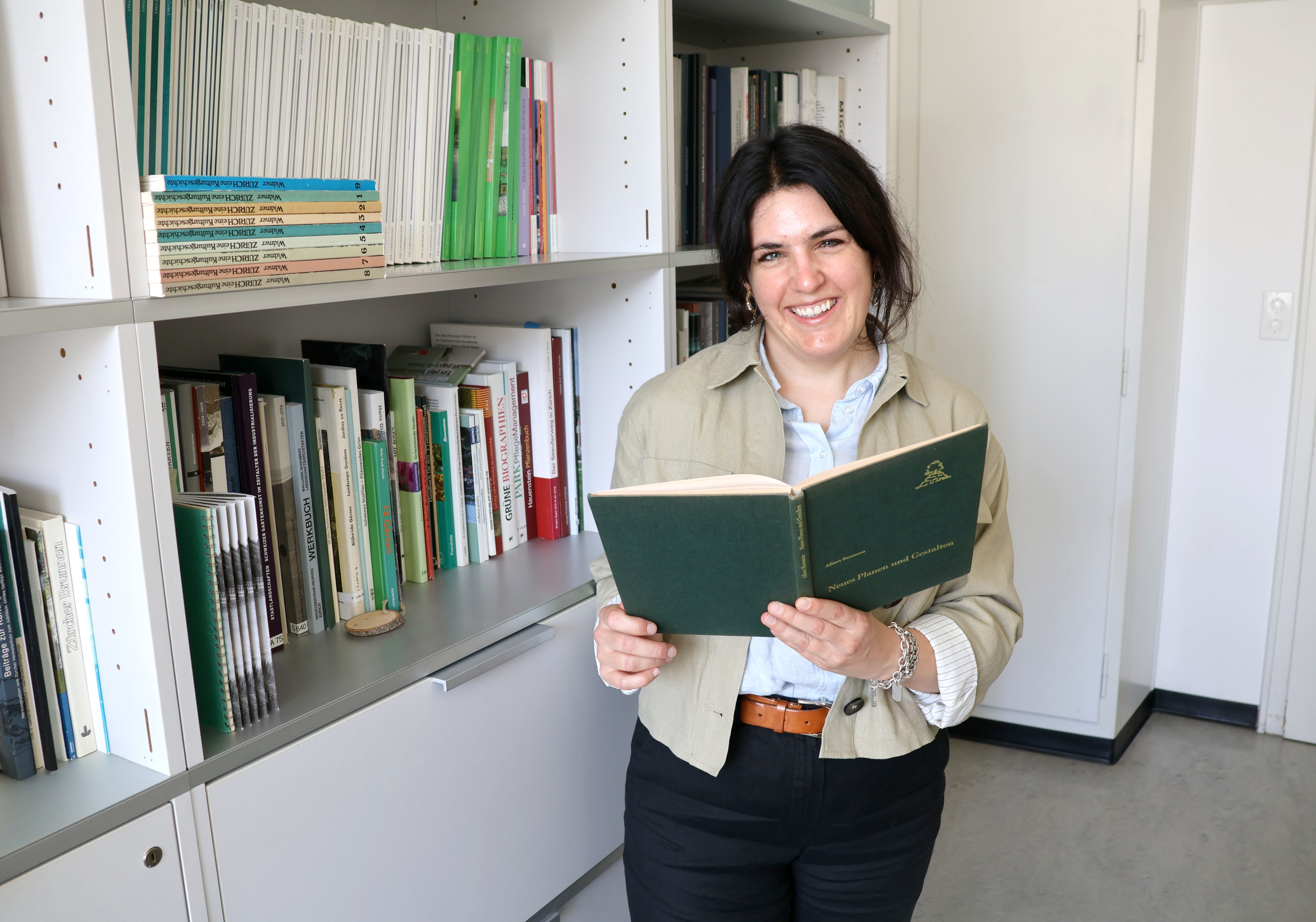 Alessandra, Gartendenkmalpflegerin bei Grün Stadt Zürich