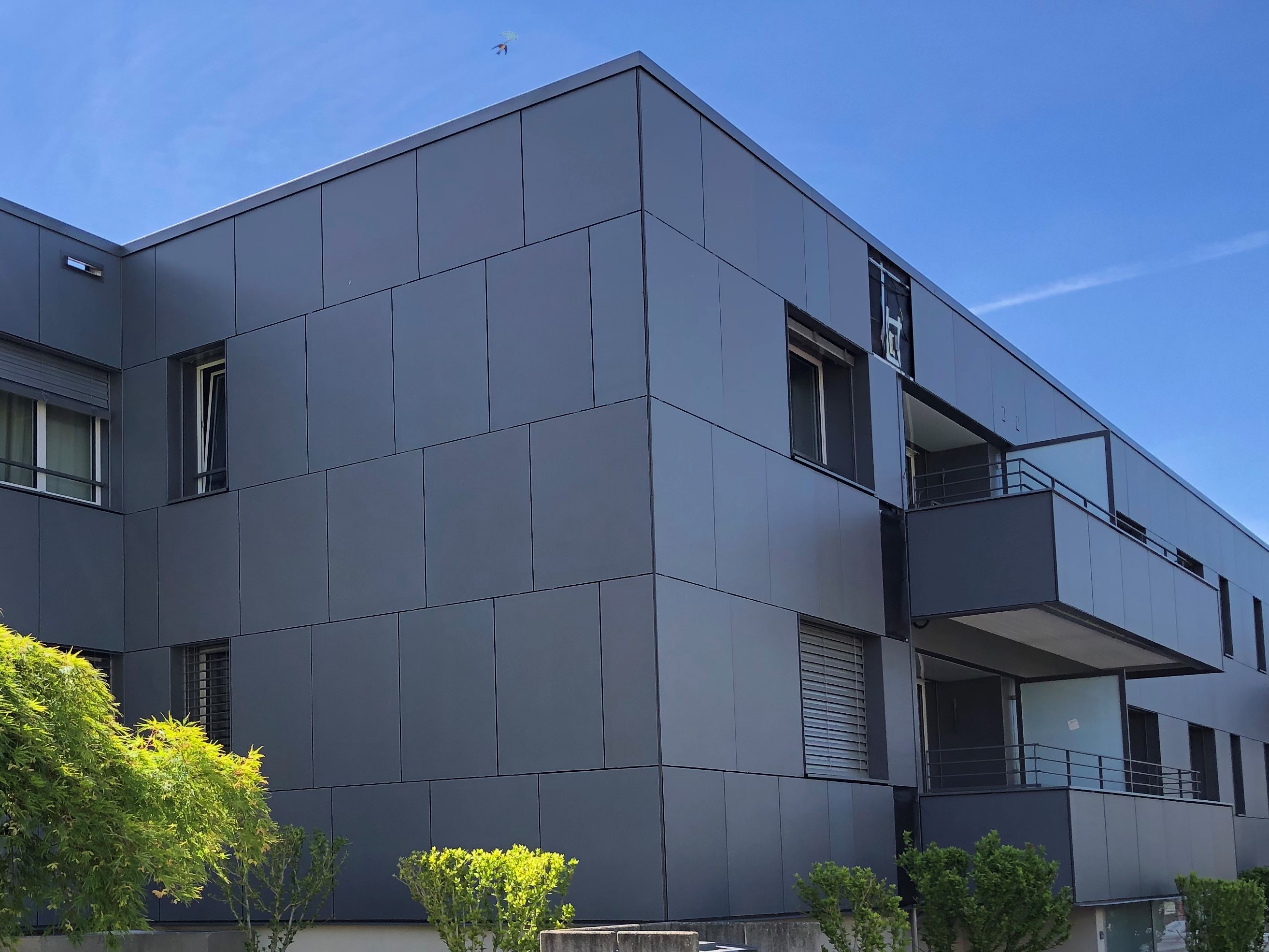 Solarfassade bei Gebäudesanierung