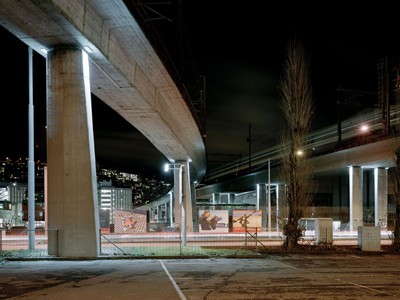 Hardturmviadukt. Inszeniertes Bahnviadukt mit Verzweigung, prägender Bau in Zürich-West. (Fotograf: Georg Aerni) Hardturmviadukt. Inszeniertes Bahnviadukt mit Verzweigung, prägender Bau in Zürich-West. (Fotograf: Georg Aerni)