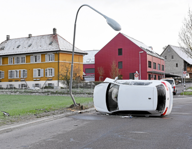 Im Jahr 2021 verunfallten bei polizeilich registrierten Verkehrsunfällen in der Stadt Zürich 1334 Personen. 