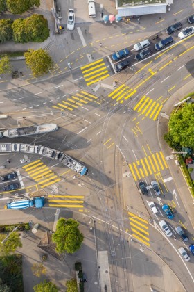 Eine der Hauptaufgaben der Dienstabteilung Verkehr ist das Verkehrsmanagement in der Stadt Zürich.