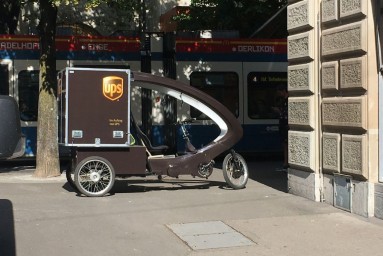 Image of a UPS delivery bike