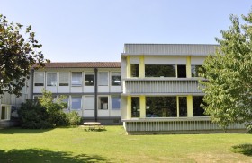 Aussenansicht Schulhaus Ahorn