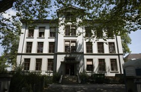 Aussenansicht Schulhaus