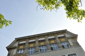 Mittagshort Döltschi Aussenansicht