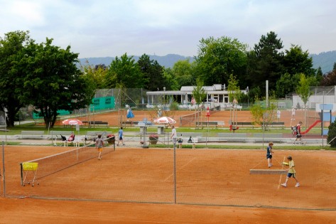 Tennisplätze der Tennisanlage Lengg