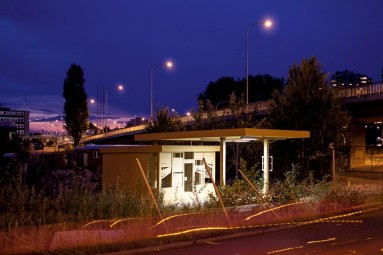 Kunstwerke setzen städtische Szenerien in überraschend neues Licht: «Tankstelle» von Michael Meier und Christoph Franz.