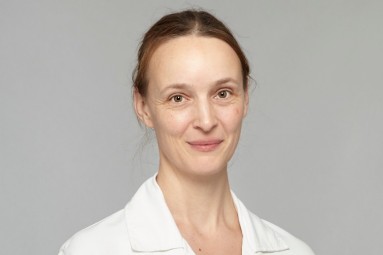 Dr. med. Nina Manz