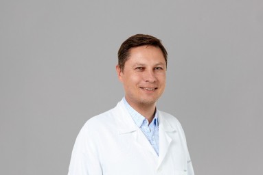 Dr. Michal Gruszczynski 