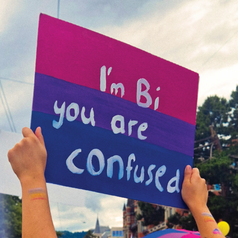 Teaserbild Vernissage Fotoausstellung  «Bi+ Pride and Visibility» 